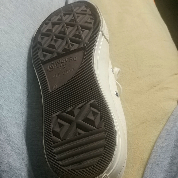 A unisex shoes - Picture 5 of 7